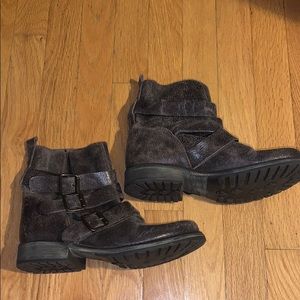 Steve Madden leather boots
